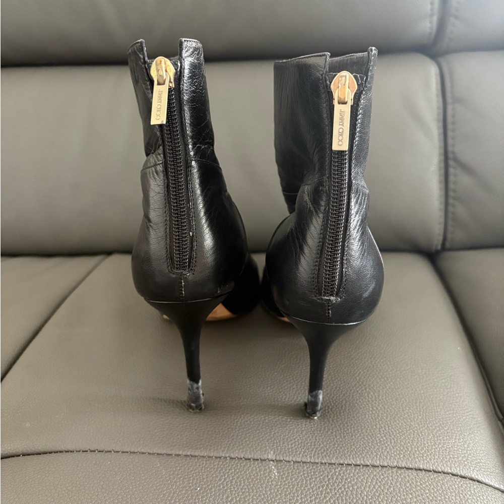 Elegant Black Leather Jimmy Choo Ankle Boots size 6.5 (37.5)